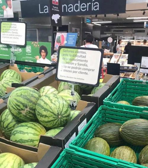 商场歌棚吃瓜,吃瓜群众的欢乐盛宴